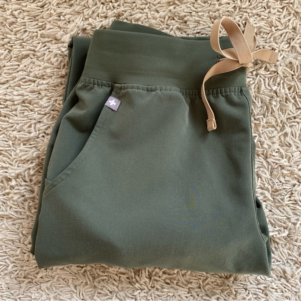 Figs xs petite scrub joggers